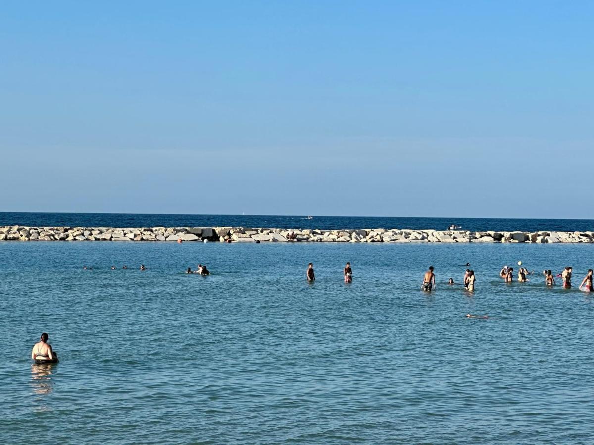 La Casa Dei Nonni Al Mare Hotel Bari Exterior foto